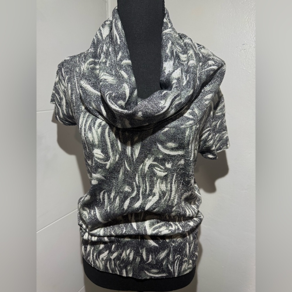 Chelsea & Theodore Black and White Cowl Neck blouse